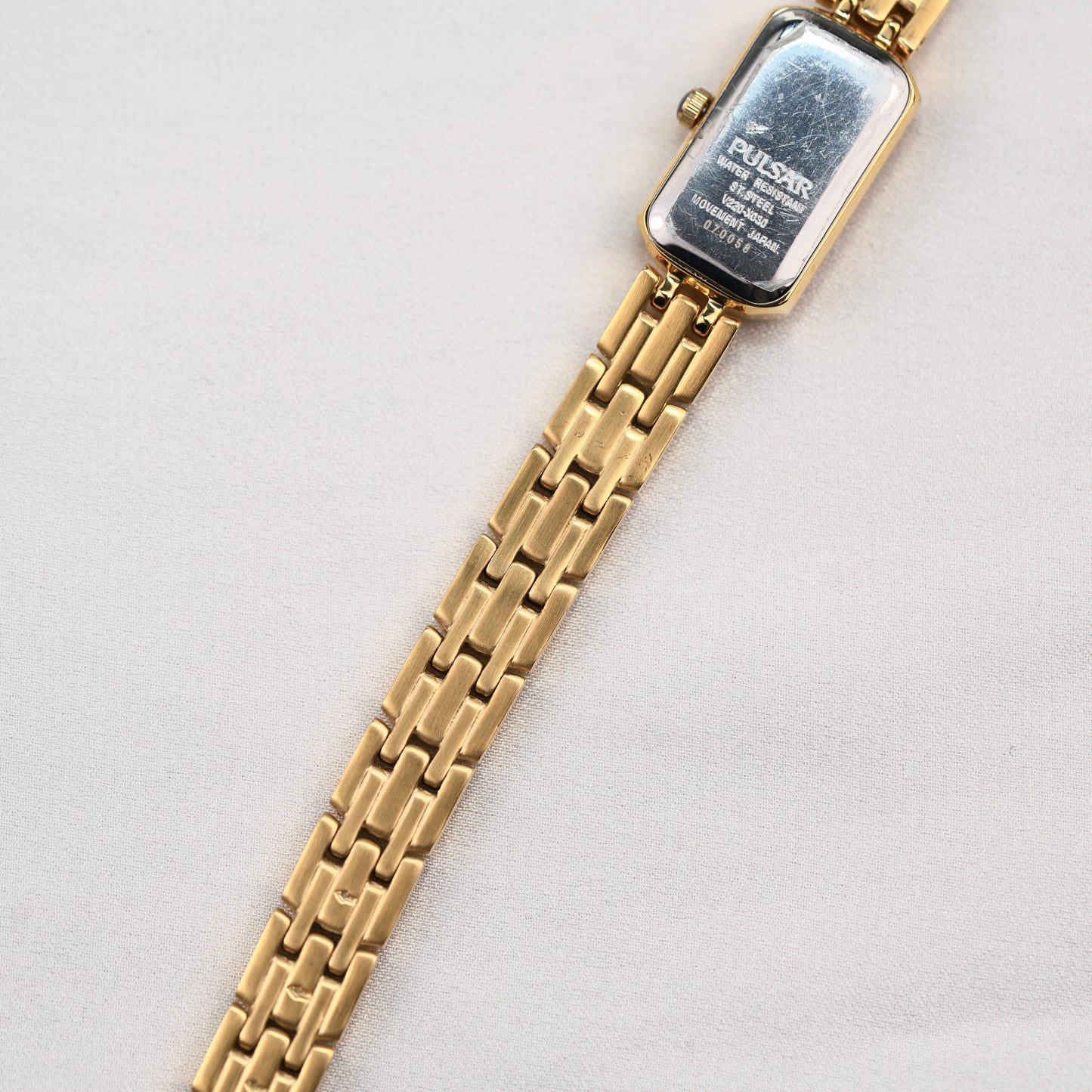 Pulsar V220-X030 Tiger Eye Gold Tone Watch