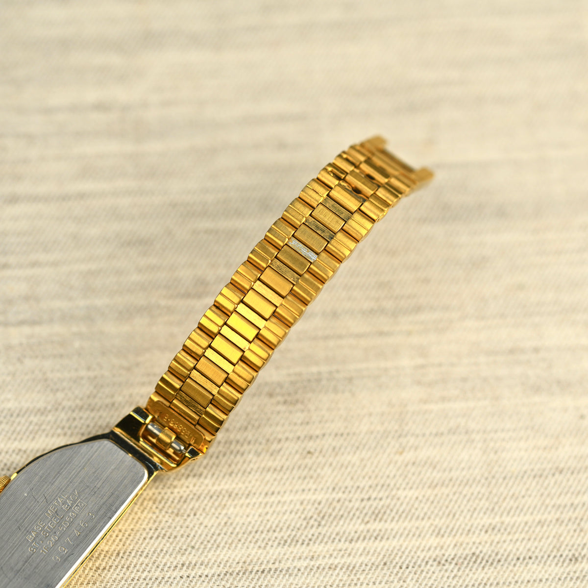Seiko Half Moon Gold 1F20-5D59 (Excellent Condition)