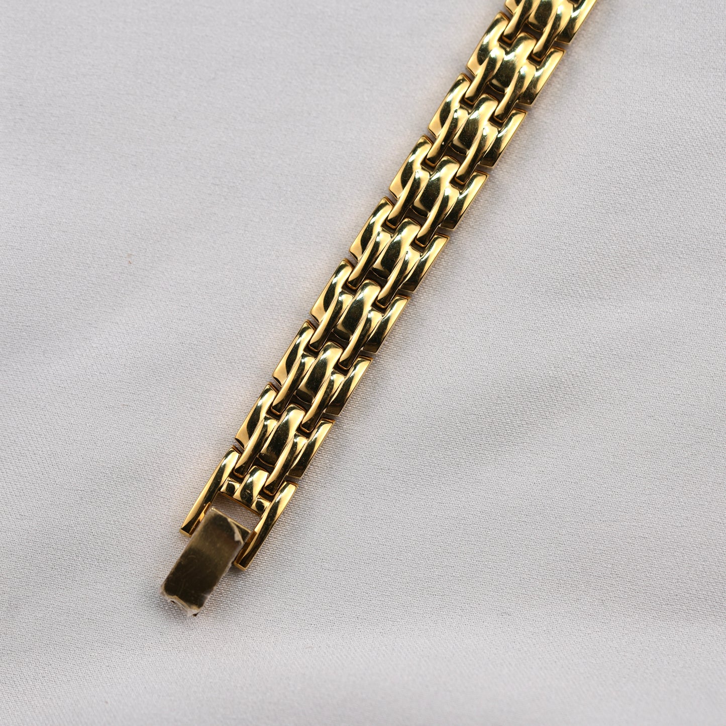 Pulsar V220-X030 Tiger Eye Gold Tone Watch