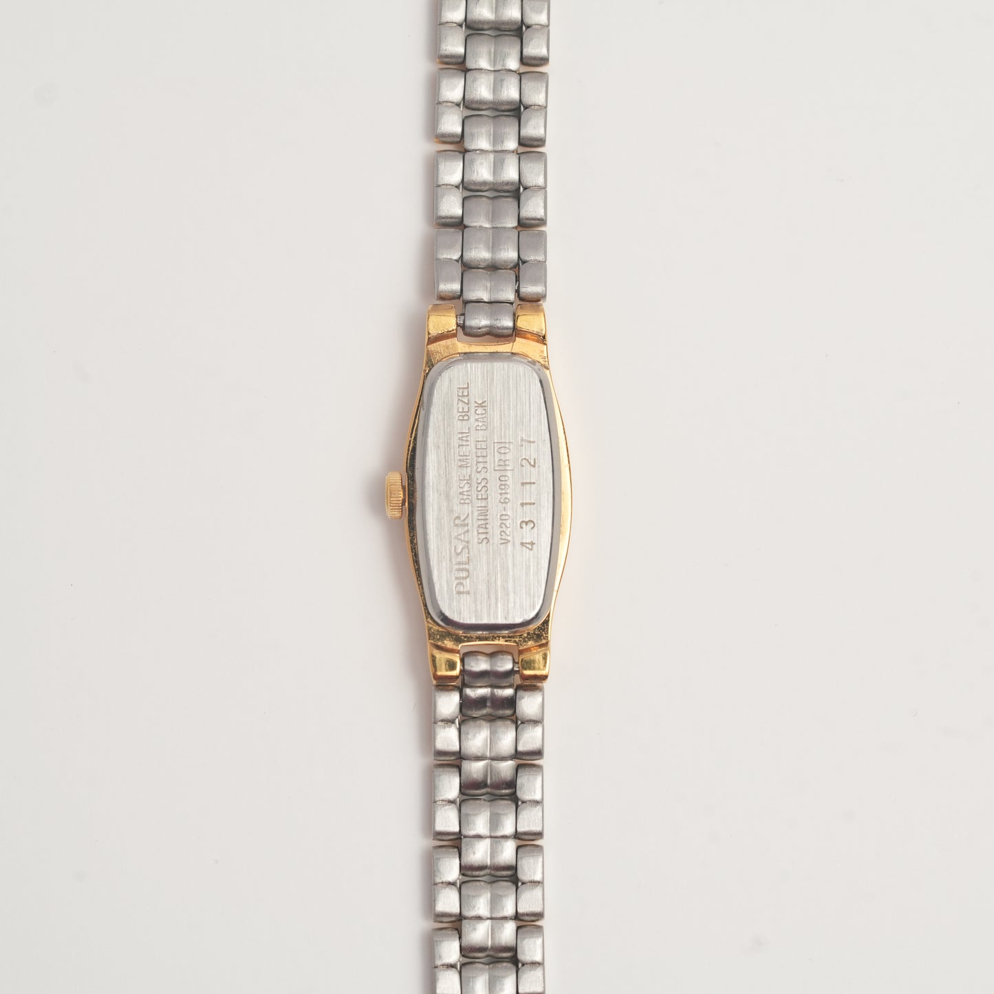 Pulsar V220-6190 Two Tone White Dial (Excellent Condition)