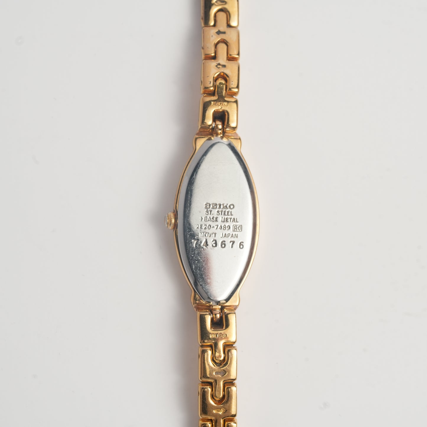Seiko 2E20-7489 Slim Marquis Watch