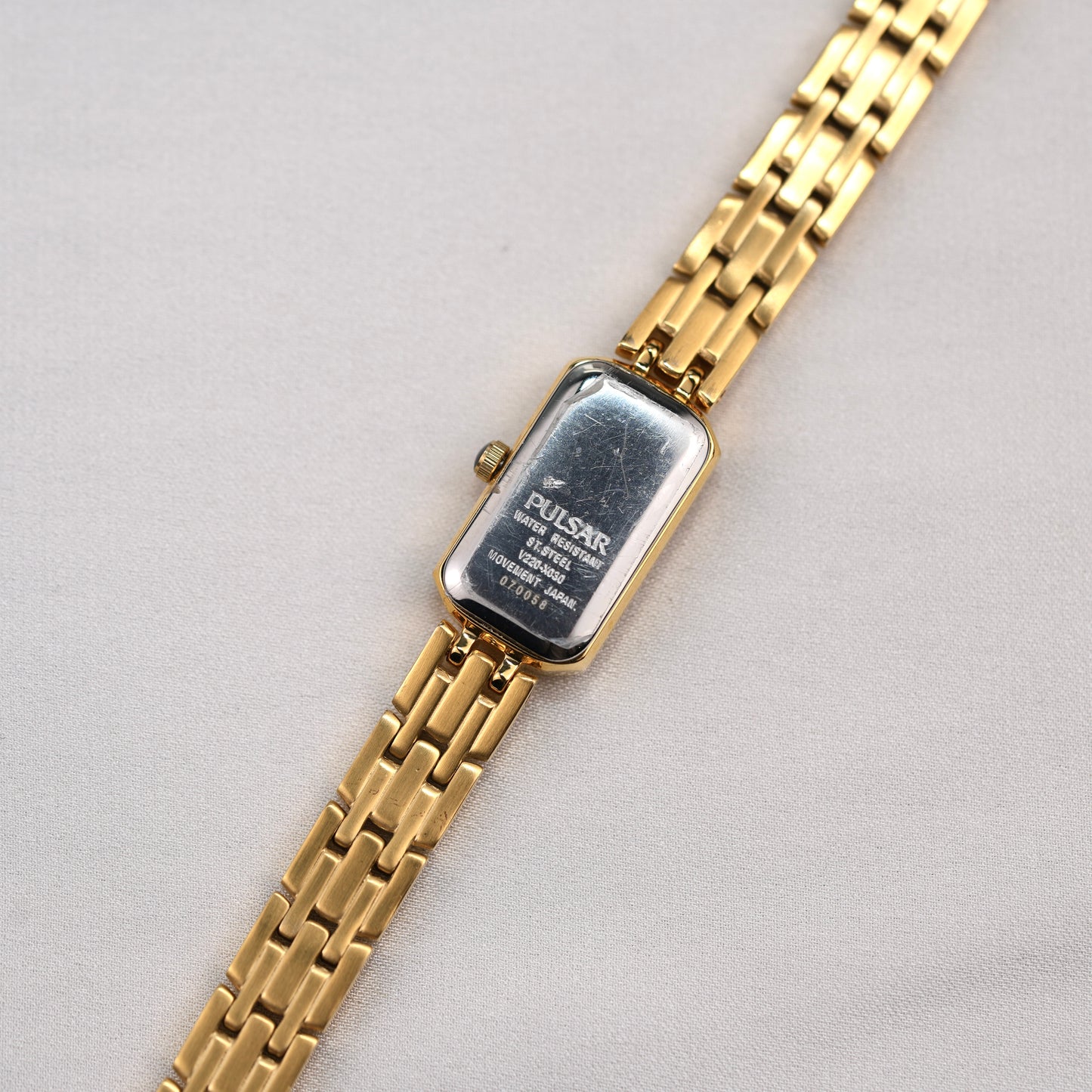 Pulsar V220-X030 Tiger Eye Gold Tone Watch
