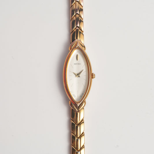 Seiko 2E20-7489 Slim Marquis Watch