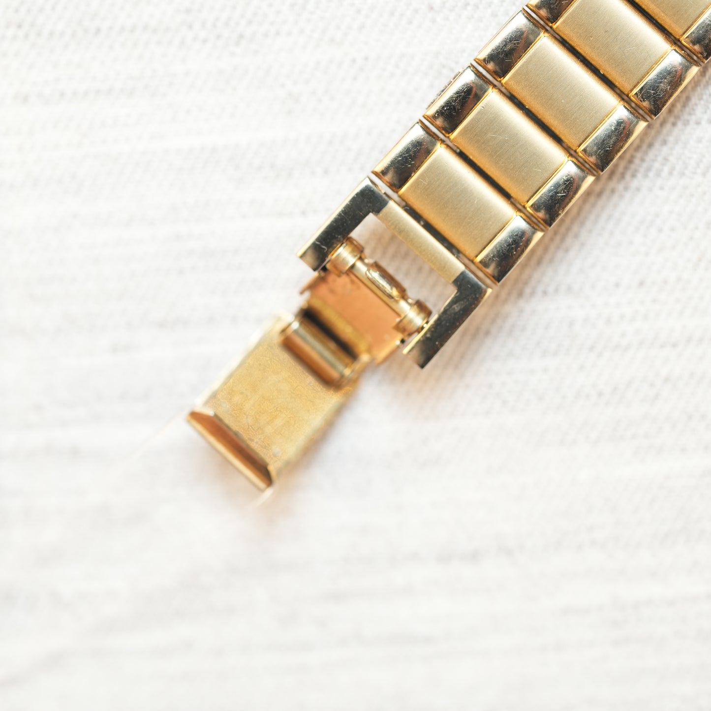 Seiko Half Moon Gold Matte 4N00-5350