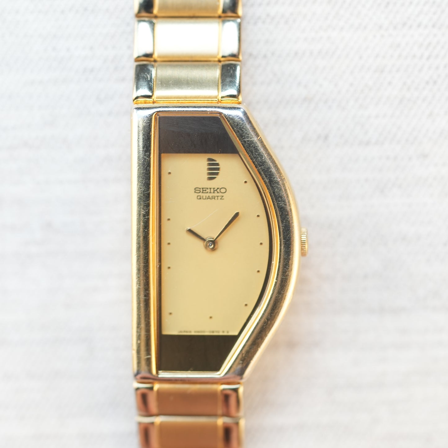 Seiko Half Moon Gold Matte 4N00-5350