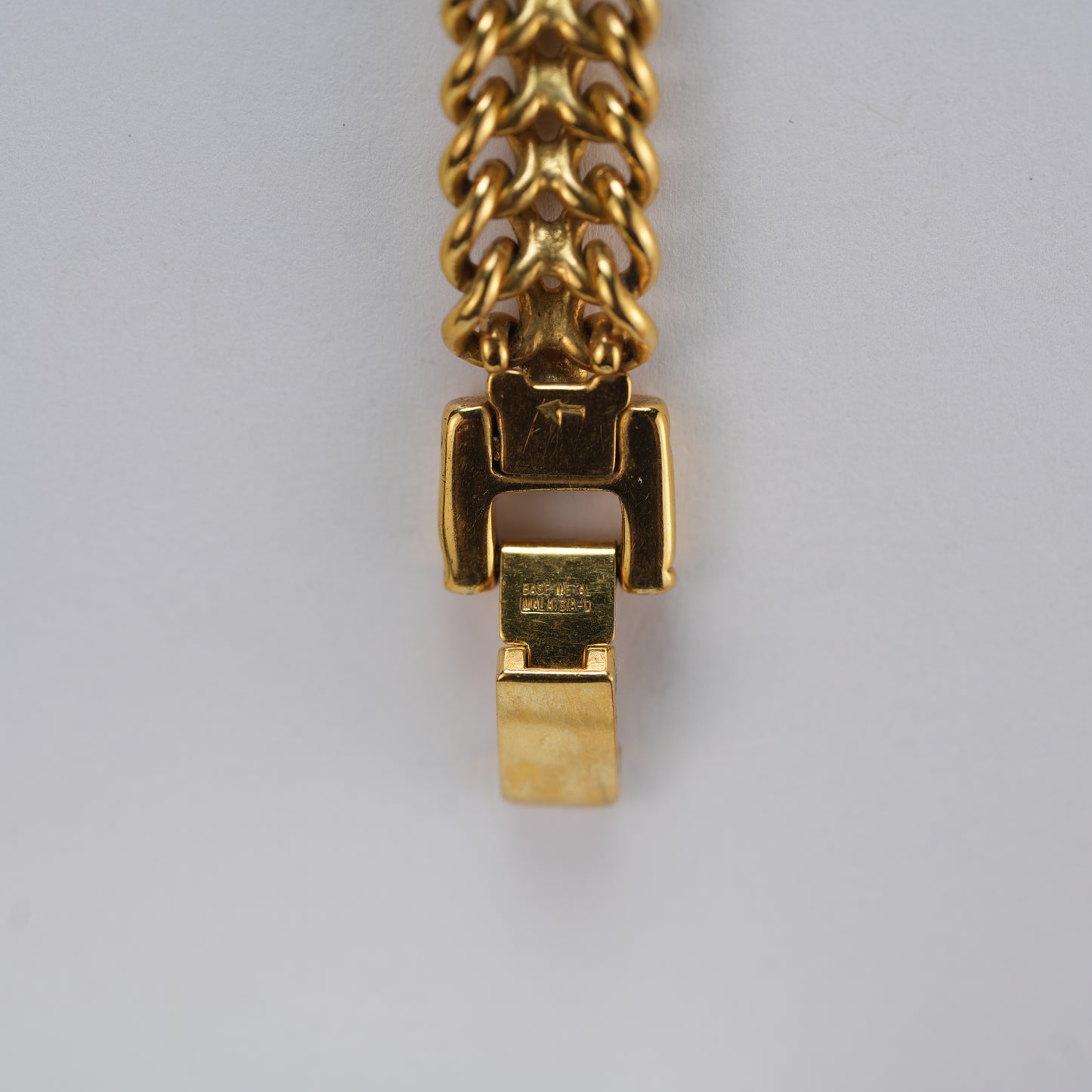 Pulsar Square MOP Dial Gold Tone V400-6020