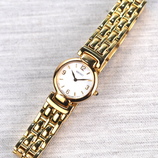 Seiko Round MOP Dial Watch 1N00-0GR0