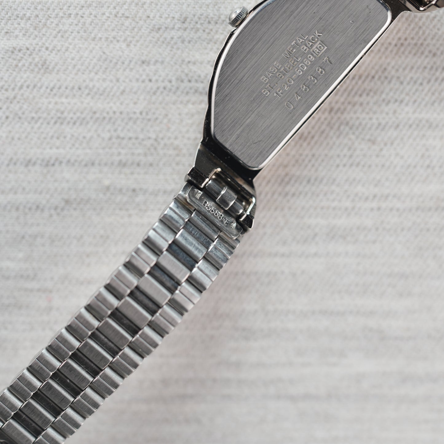 Seiko Half Moon Silver Black Dial 1F20-5D59 (Great Condition)