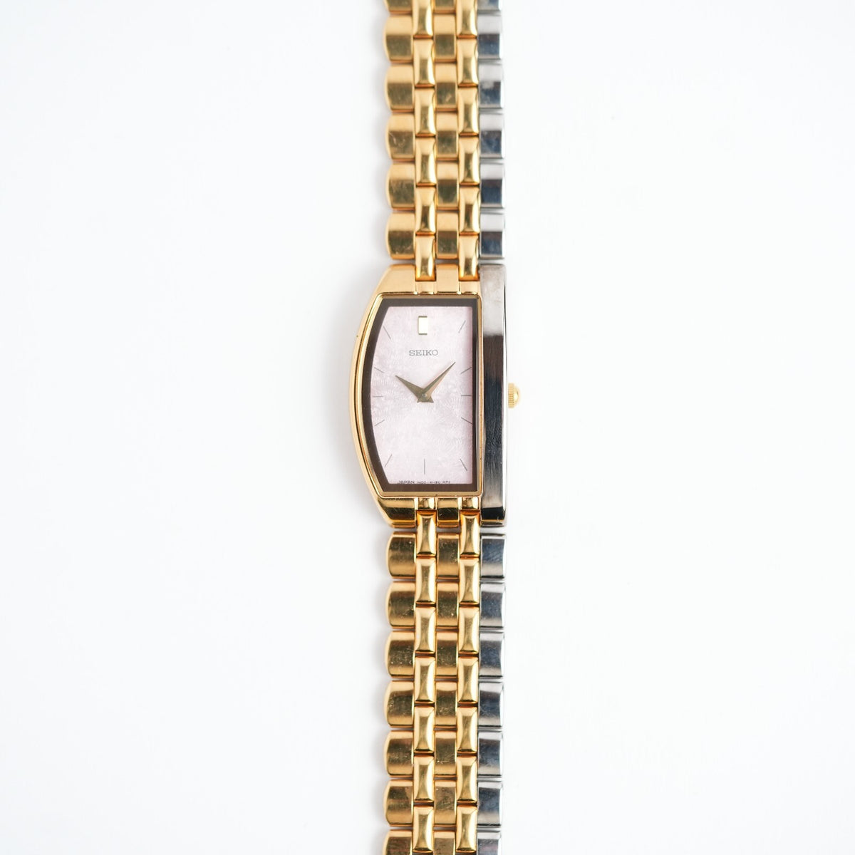 Seiko Half Moon Pink Shunbun Dial Two Tone Bracelet 1N00-6E40 Watch