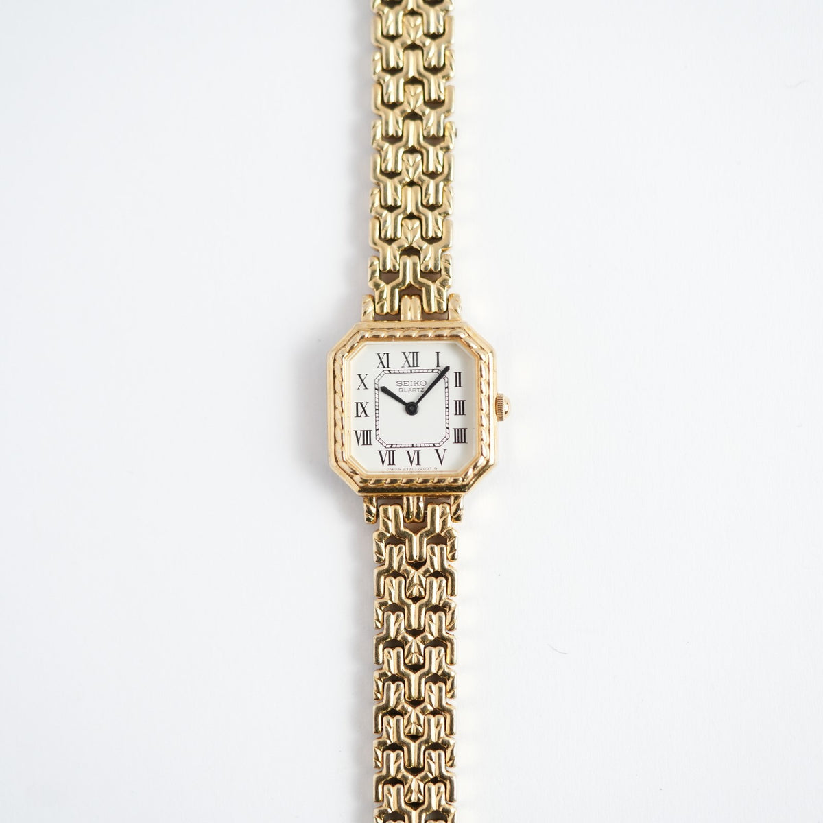 Vintage Ladies Seiko Roman White Octagonal Dial Watch 2320-8130