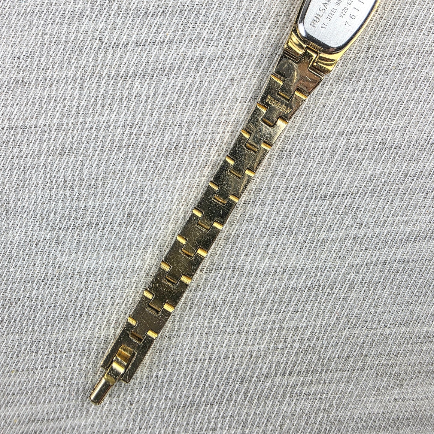 Pulsar V220-6270 White Textured Dial Watch