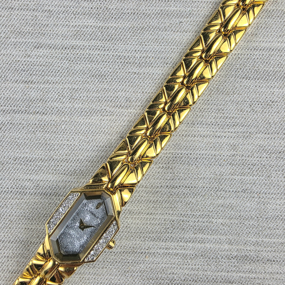 Lassale Seiko Blue Opalescent Dial with Diamonds 2E20-7139